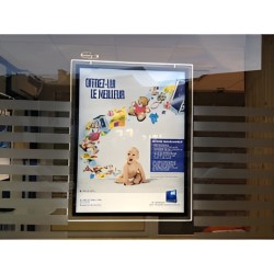 Porte affiche Banque Cristal